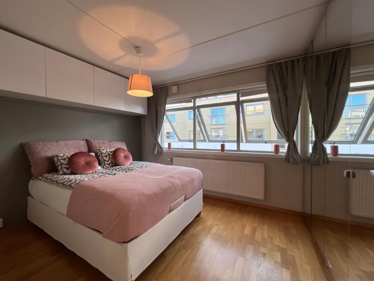 City Center Flat W Roof Top Terrace & Free Parking Oslo Extérieur photo